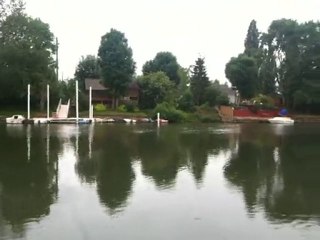 Arrivée sur le poton avant de traverser la Seine