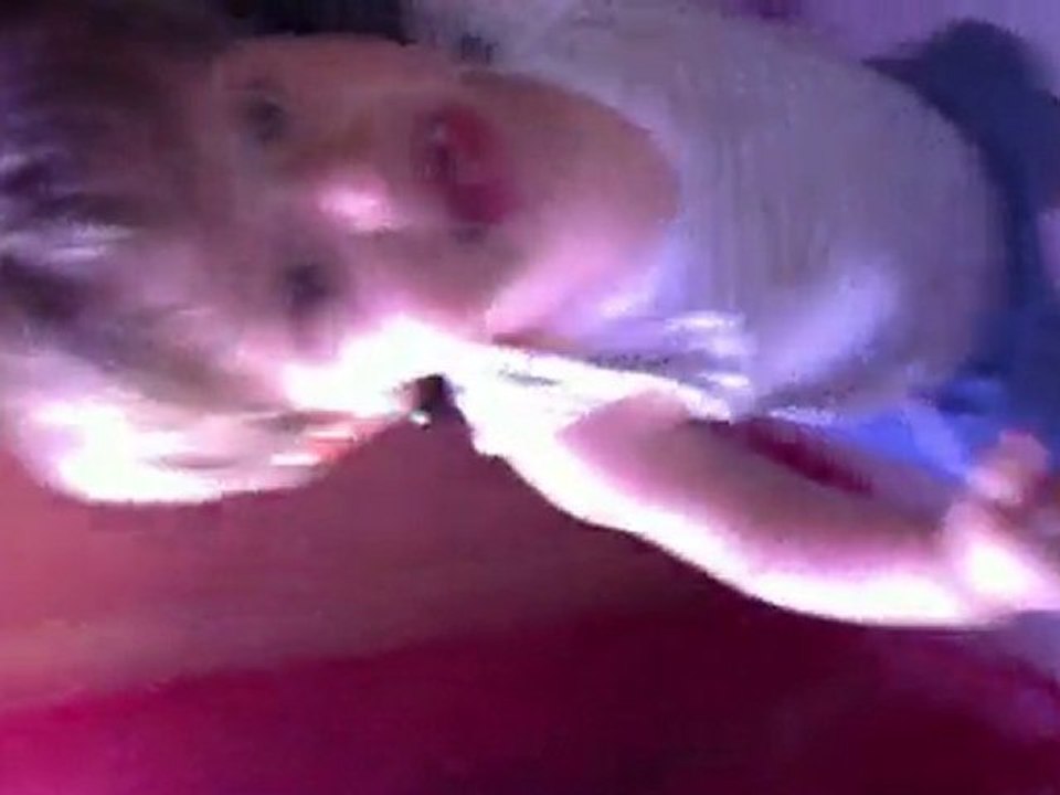 ~ Mathis fait ses cordes vocales :) ♫ . ❤ `