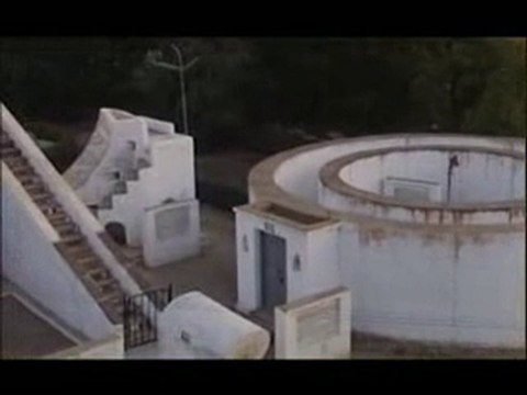 Tours du monde, Tours du ciel.(Isaac Newton...)2/4