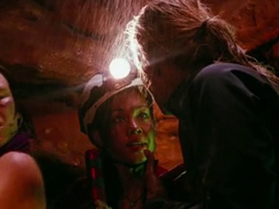 The Descent  - Trailer - 1080p