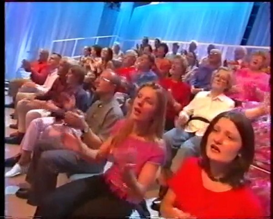 Patrice Amate chante "Le temps des fleurs"