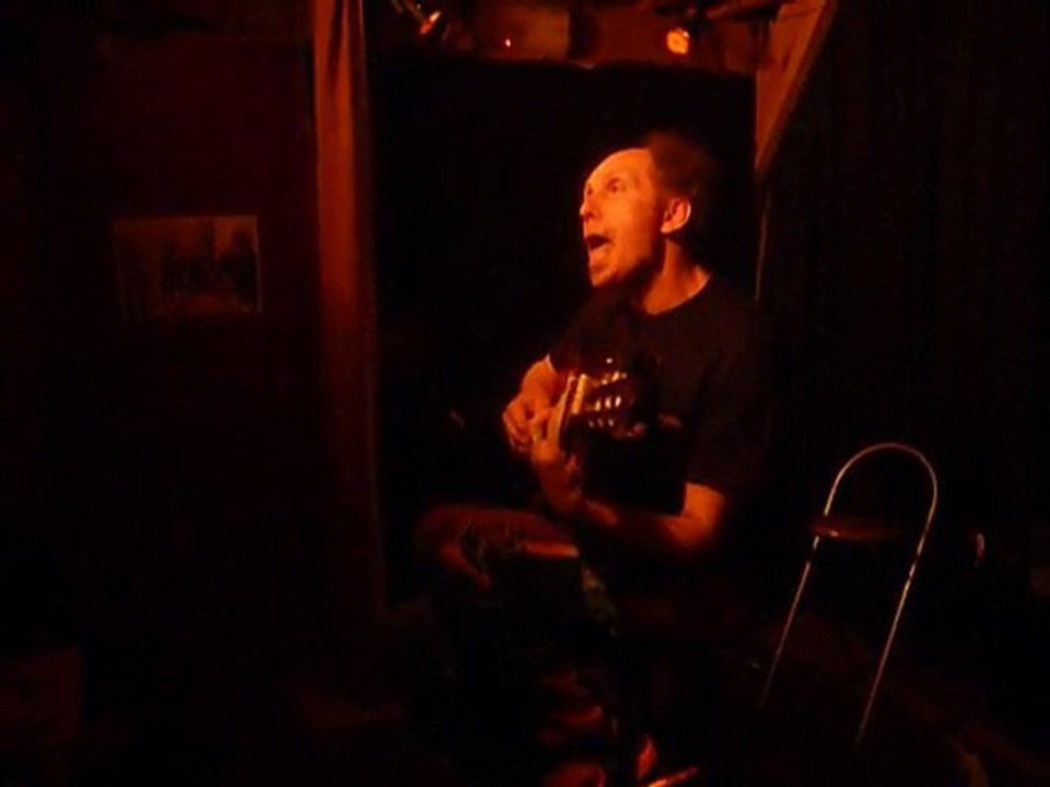 HUGUES DRAYE : "L'intellectuelle" (par/mus : H. Draye)