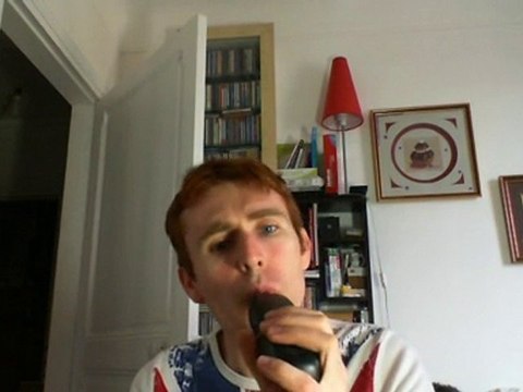 Wiwi égratigne who do you think you are de Kim Wilde