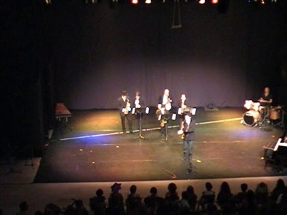 B.CHALAT 2010-06 Wattignies Fête de fin d'année Chaplin