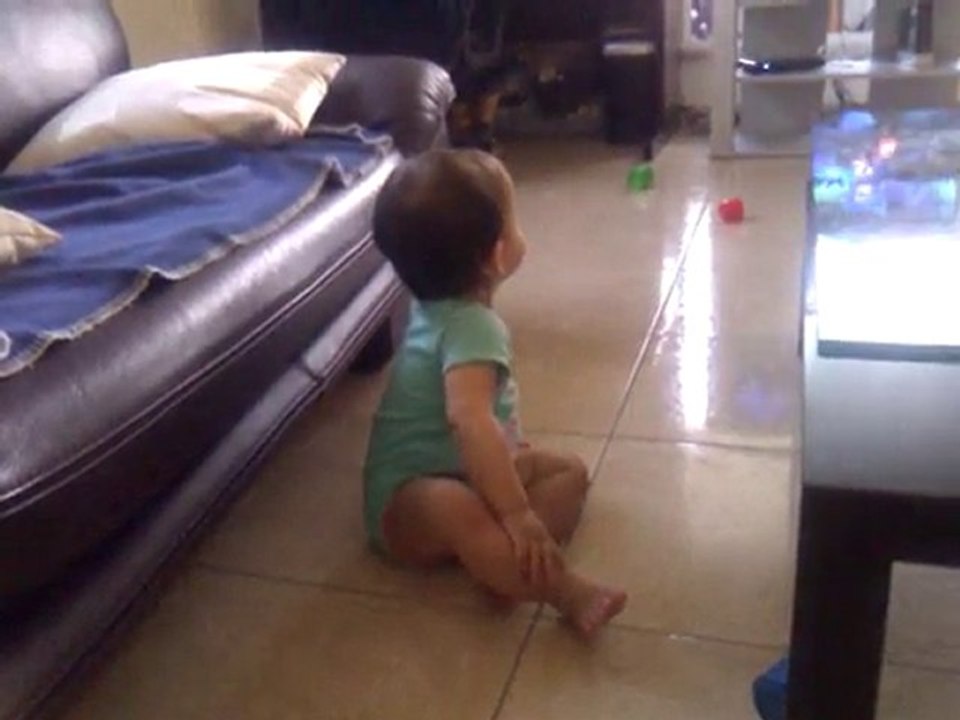 Emma Qui dance sur Nerd