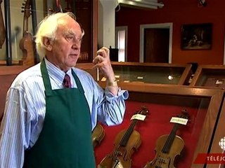 Téléjournal - Un violon derrière le Ô Canada