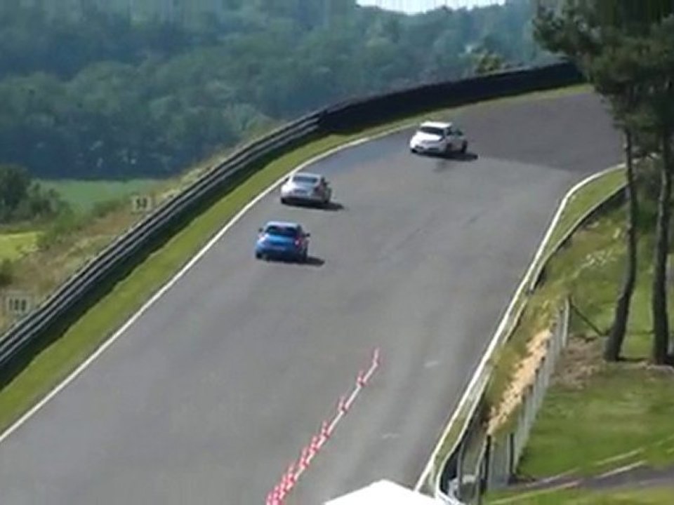 Mas du Clos - En bord de piste