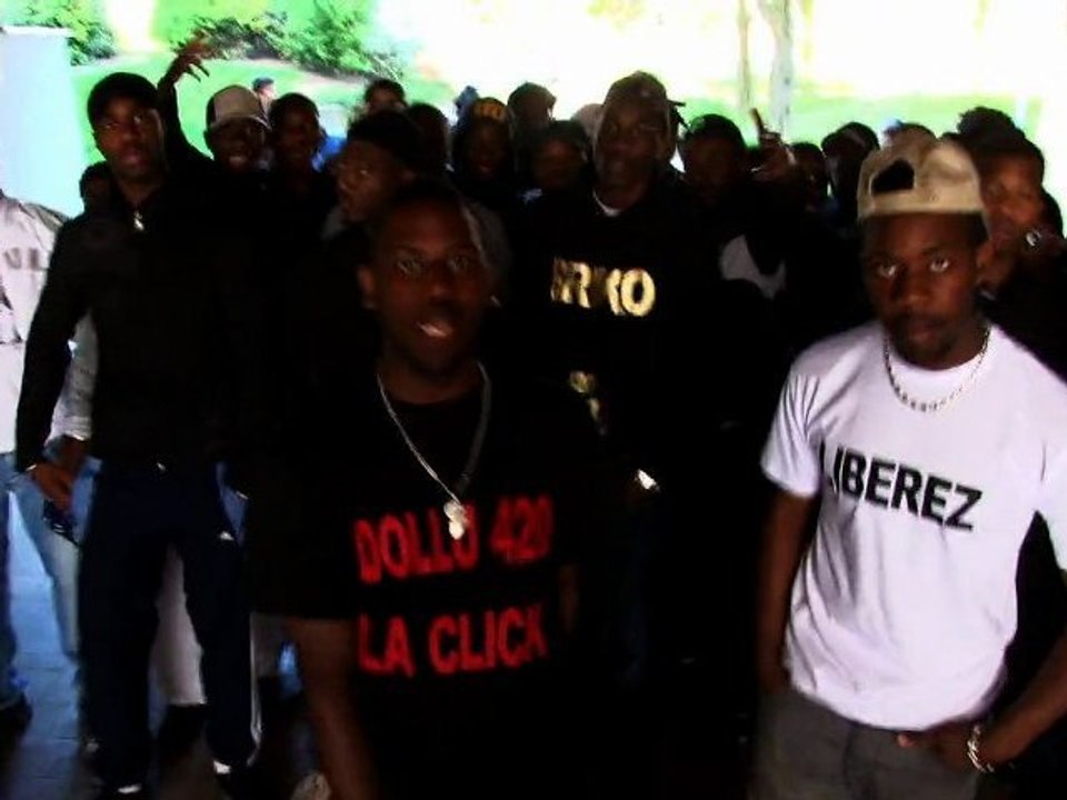 Clip - La Click - Viens pas t'en mêler (2010)