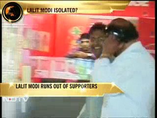 Lalit Modi isolated, Farooq speaks against him