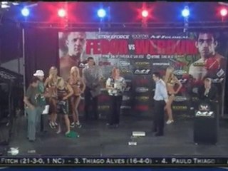 Cris Cyborg vs Jan Finney Weigh-in