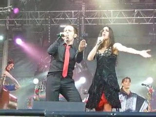 Olivia Ruiz et Mathias solidays i need a child