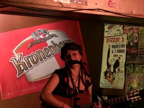 Maggy Bolle - au Roger's Café ( Belfort )