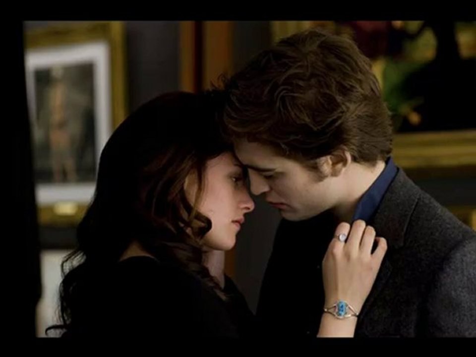 The Twilight Saga: New Moon 2009 Part 1 FULL Movie