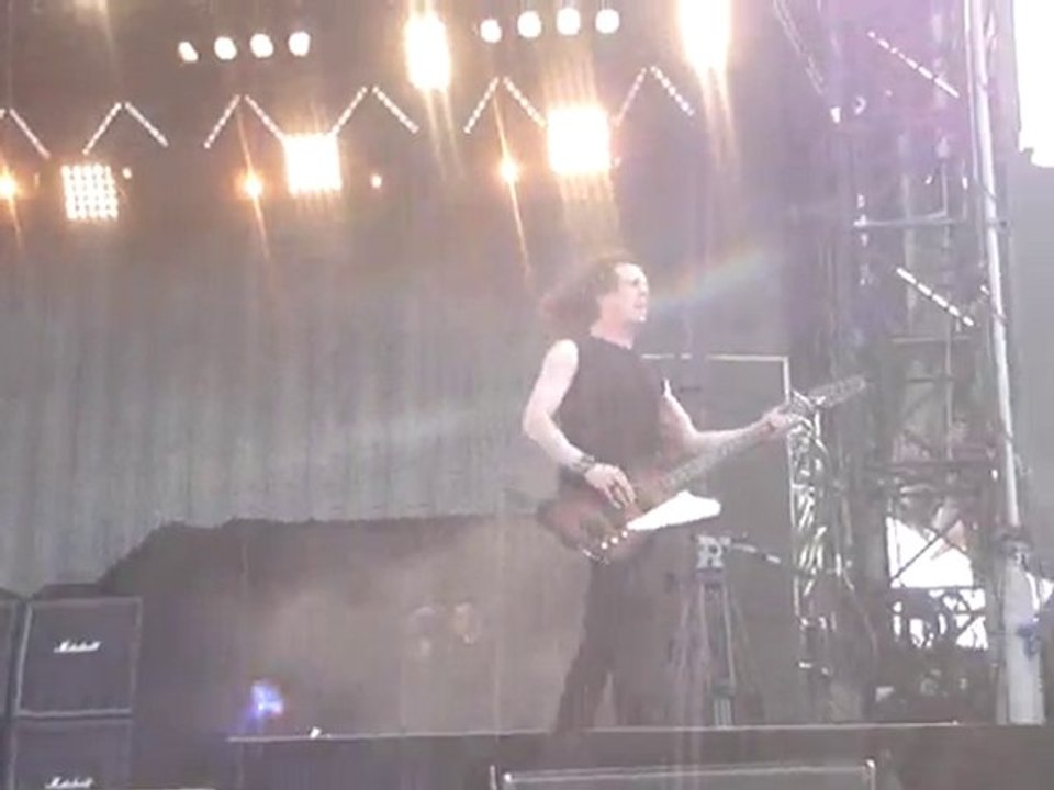 Hellfest 2010 - Saxon - To Hell And Back Again (Extrait)