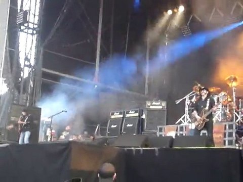 Hellfest 2010 - Motörhead - Cradle To The Grave + Pants prob
