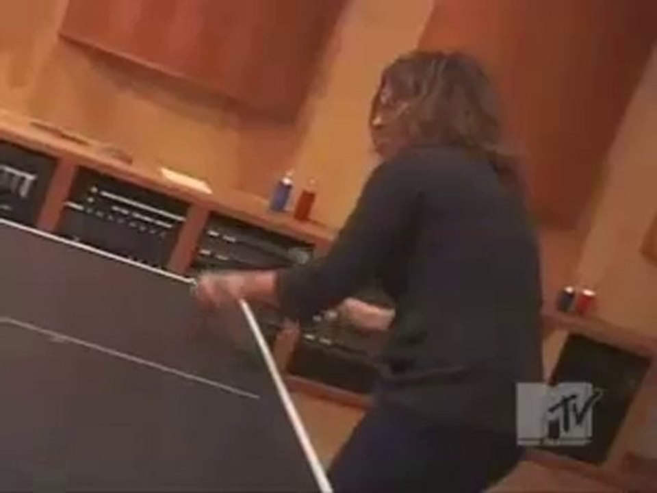 Linda Perry Christina Aguilera ping pong