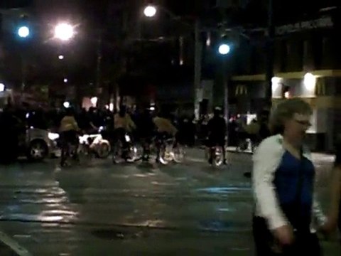 G20 Toronto Protests @ Spadina and Queen 12:43am
