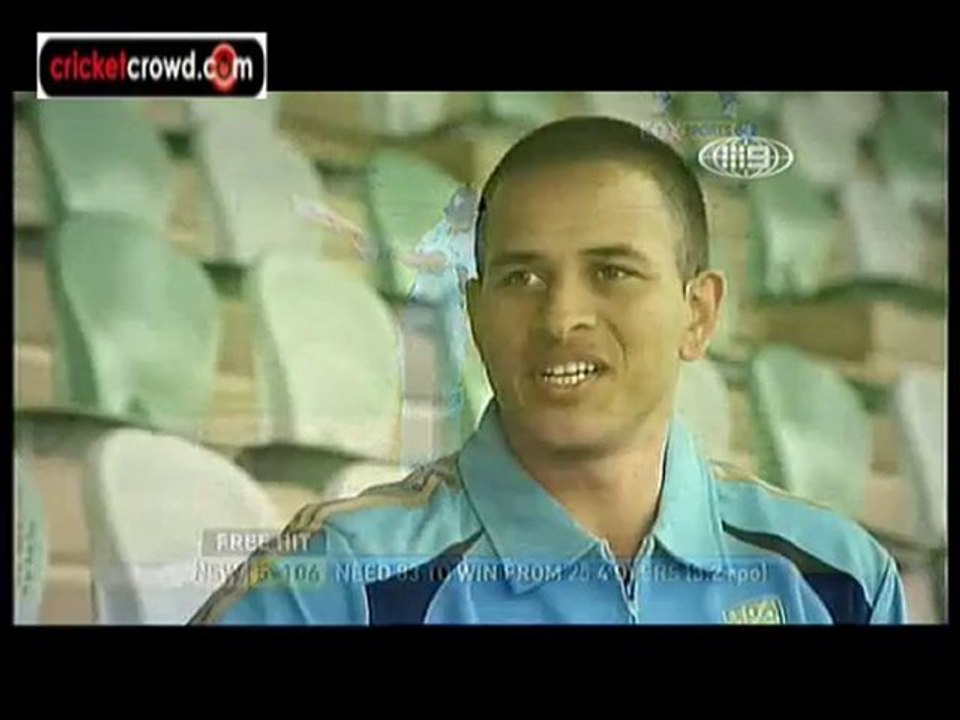 khawaja_to_DivX_clip0