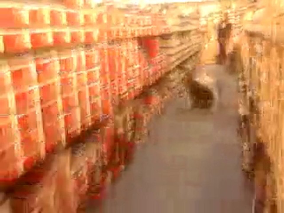 elle tombe avc des talon mdr