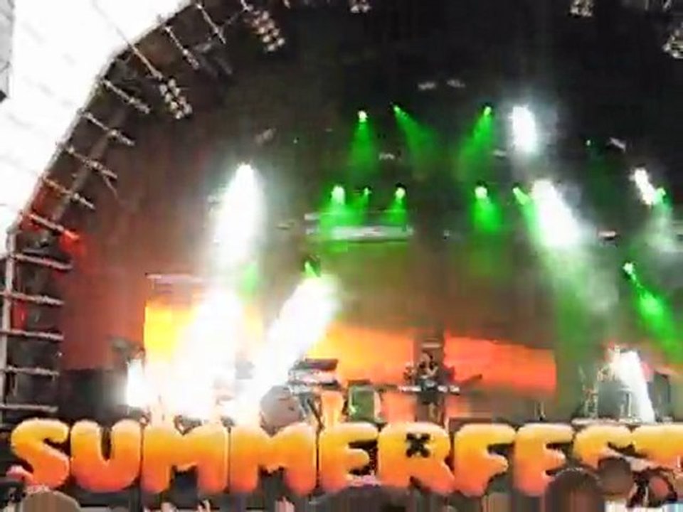 Milk Inc (Race) @ Summer Festival 2010 Antwerpen