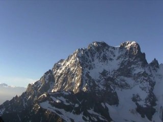 Du Glacier Noir au Glacier Blanc