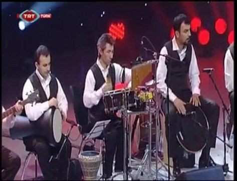 İLKAY AKKAYA GELMEDİN DİYE YEDİVEREN PROGRAMI TRT