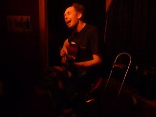 HUGUES DRAYE : "T'écrire, te parler ..." (par/mus : H.Draye)