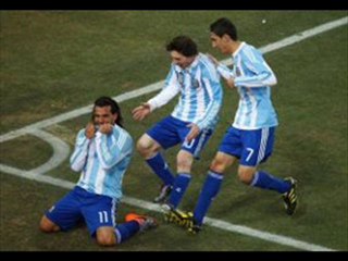 Argentina 3-1 Mexico Tevez, Hernandez super-strike
