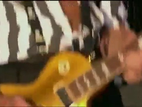 Amy Winehouse - You're Wondering Now [feat. The Specials]