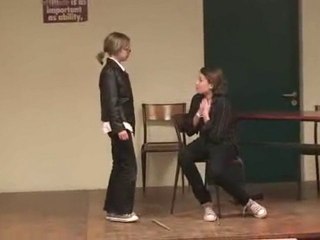 College Saint-Denis spectacle sixieme partie 2