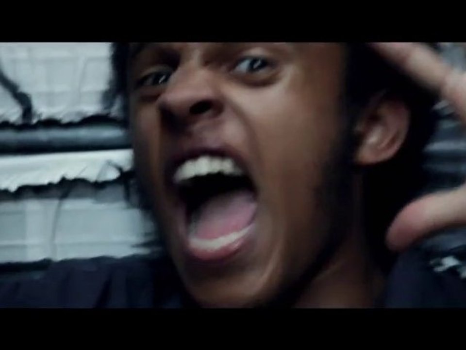 Bande Annonce IKEATORA (la chaise qui tue)