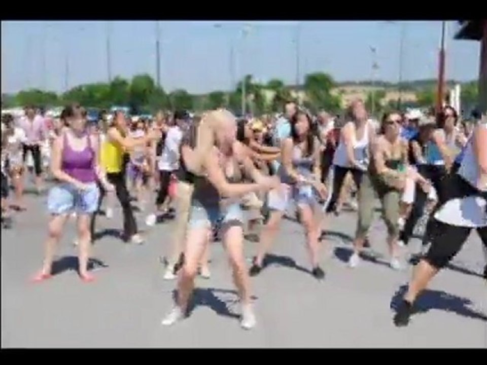 flash mob carcassonne