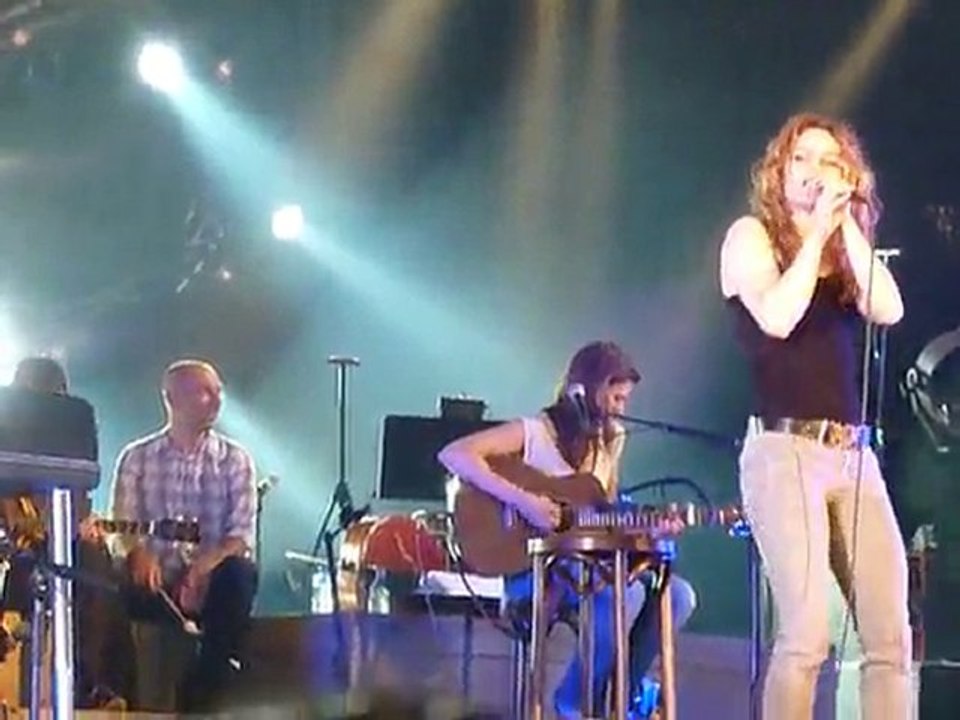 Vanessa Paradis Solidays 2010 Tandem accoustique