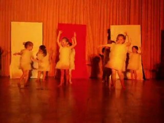 3-le pti bonhomme en mousse