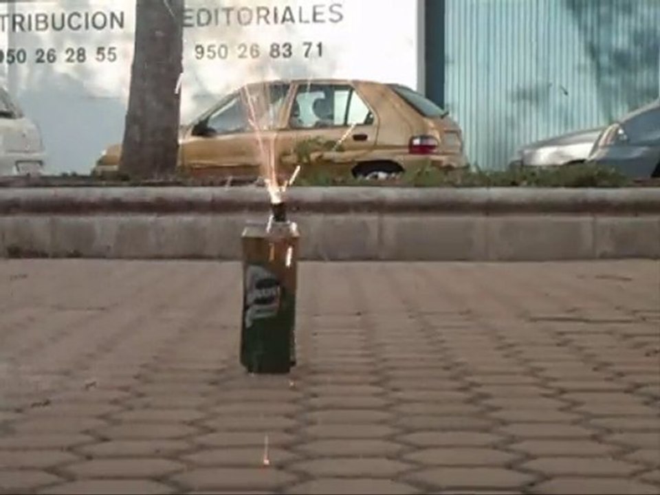 Petardo en helicóptero radiocontrol y más