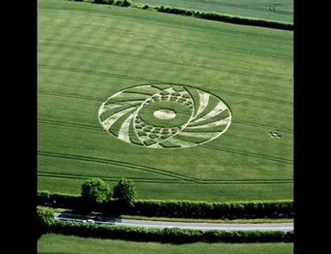 Crop circle Ufton Warwickshire 25 Juin 2010