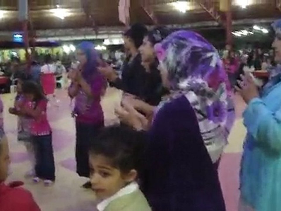 NURAY İLE MEHMET (NURAY VE ARKADAŞLARI)