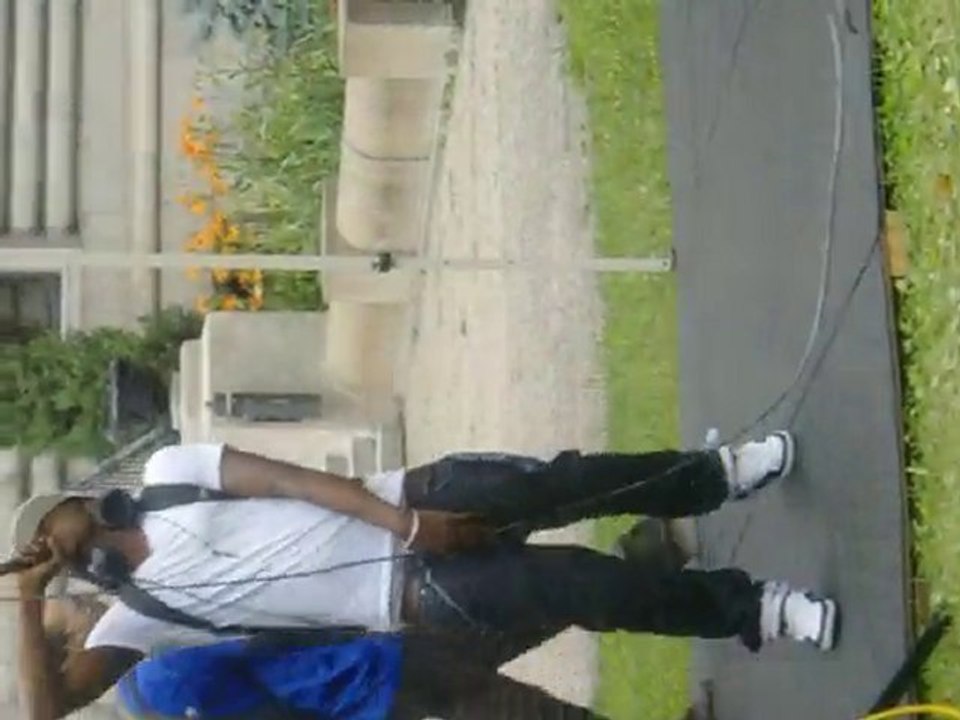 Hip Hop, Music, Show, D'fresh,Drake, Young Money ,Montreal e