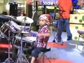 Three years of chinese boy on the drum a red network