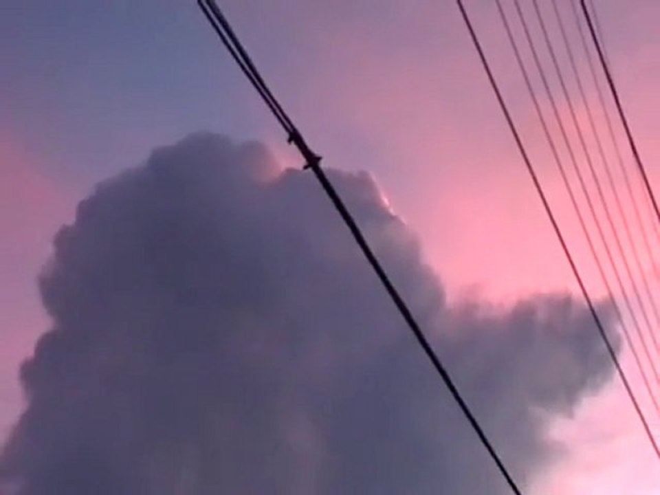 OVNI A GUADALAJARA JALIRO AU MEXIQUE LE 28 JUIN 2010