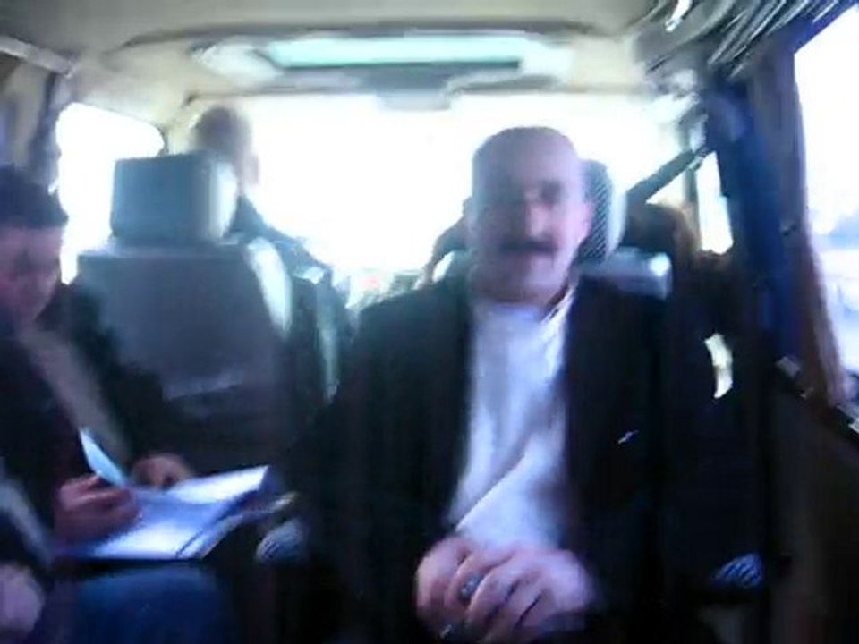 mustafa gürkan yolda ders çalışma