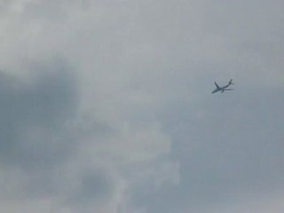 fake plane ? boule lumineuse à 45 secondes