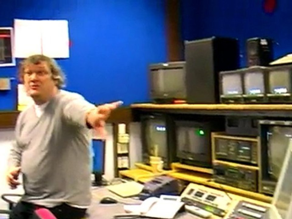 Very Good Trip in London by MENATIS