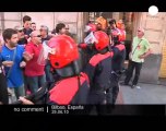 Spain: Clashes in Bilbao between police and... - no comment