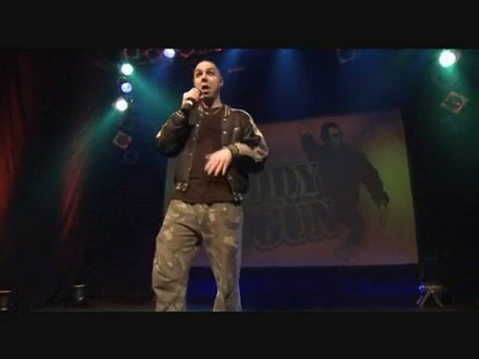 Buddy Ogün - Politik - Merkel - Mutationshintergrund