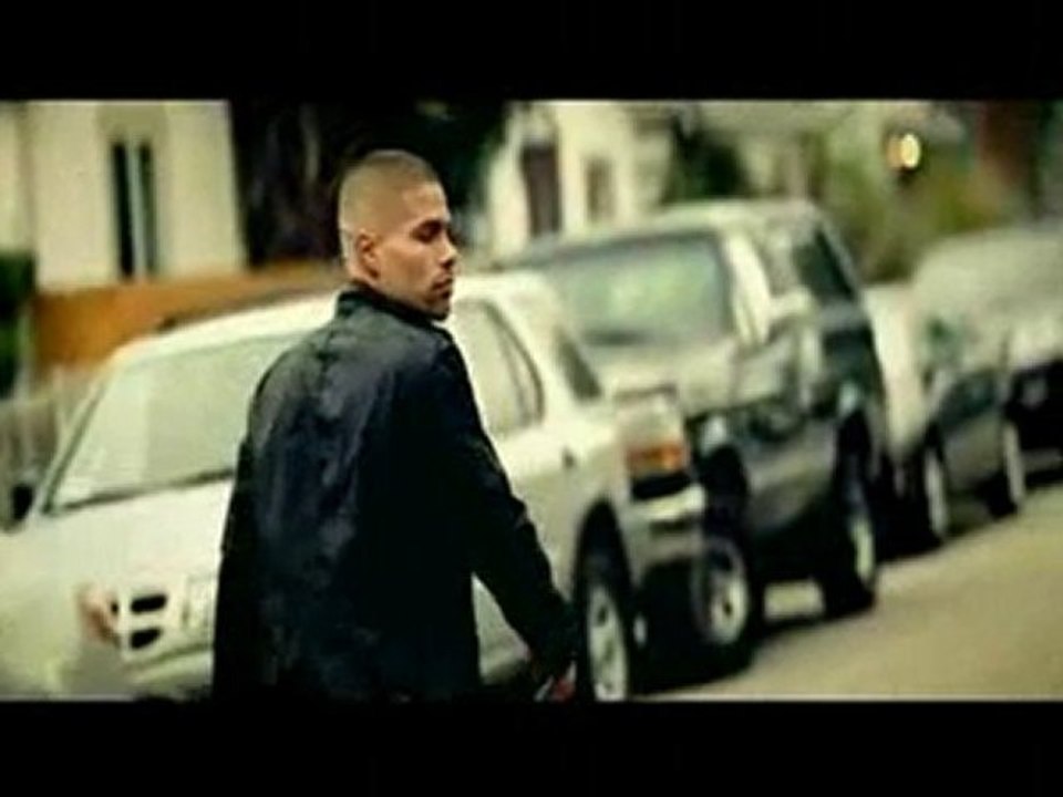 Rihanna - Take A Bow
