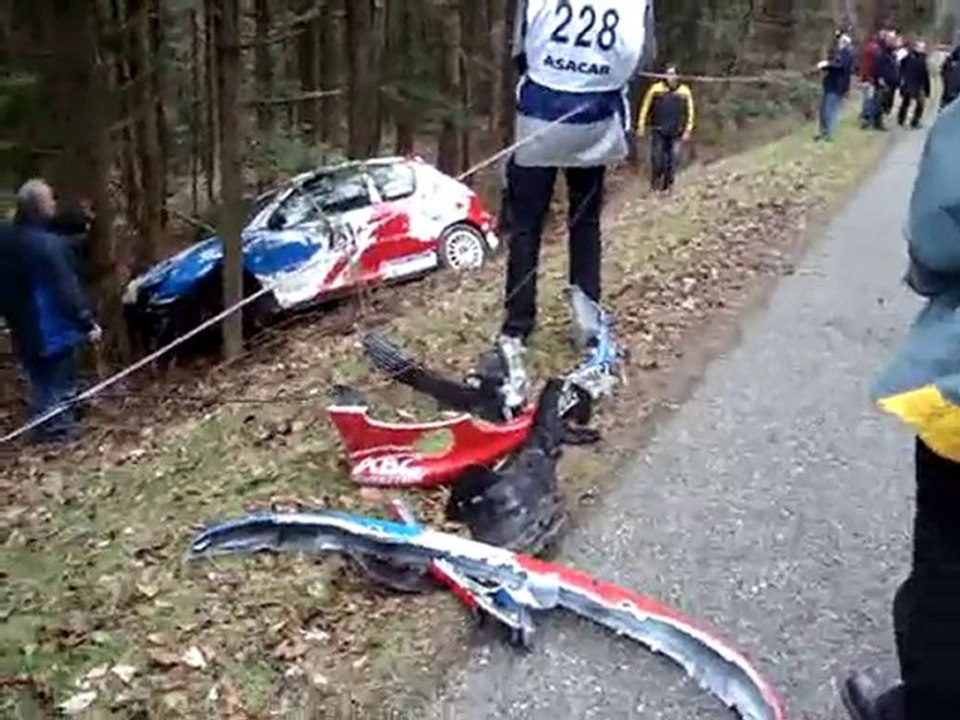 Sortie de route de Fra Jonathan à la C/C Wangenbourg 2010.