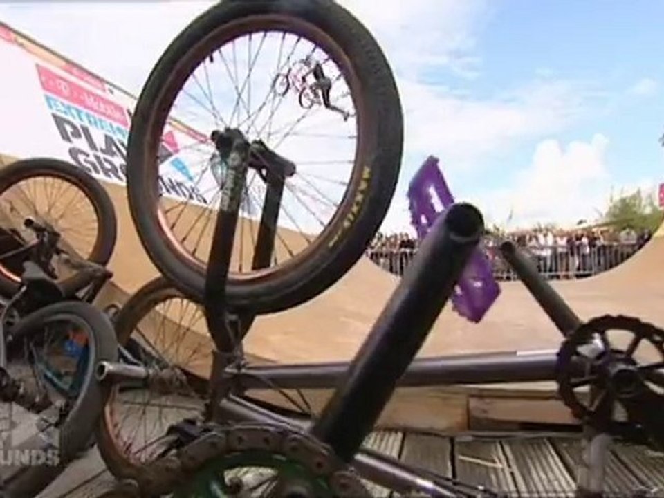 Trailer Telekom Playgrounds 2010 Hamburg