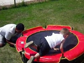 Iliess et son cadeau d'annif