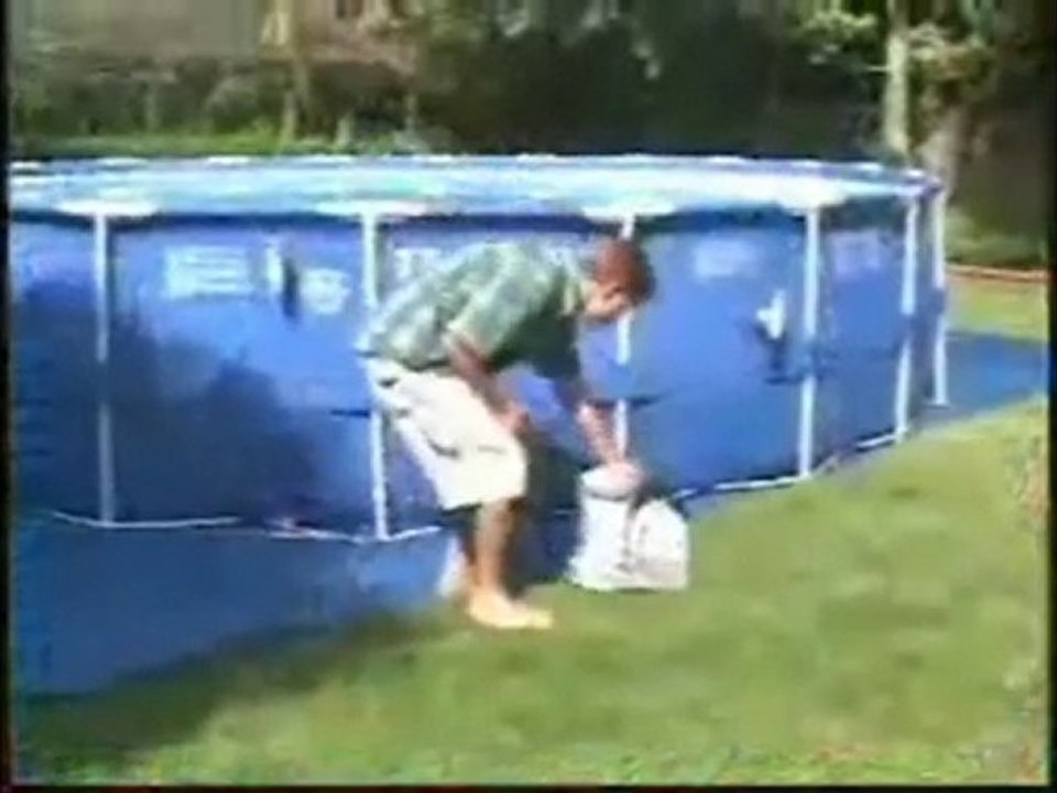 Installation piscine Intex METAL FRAME VigiPiscine